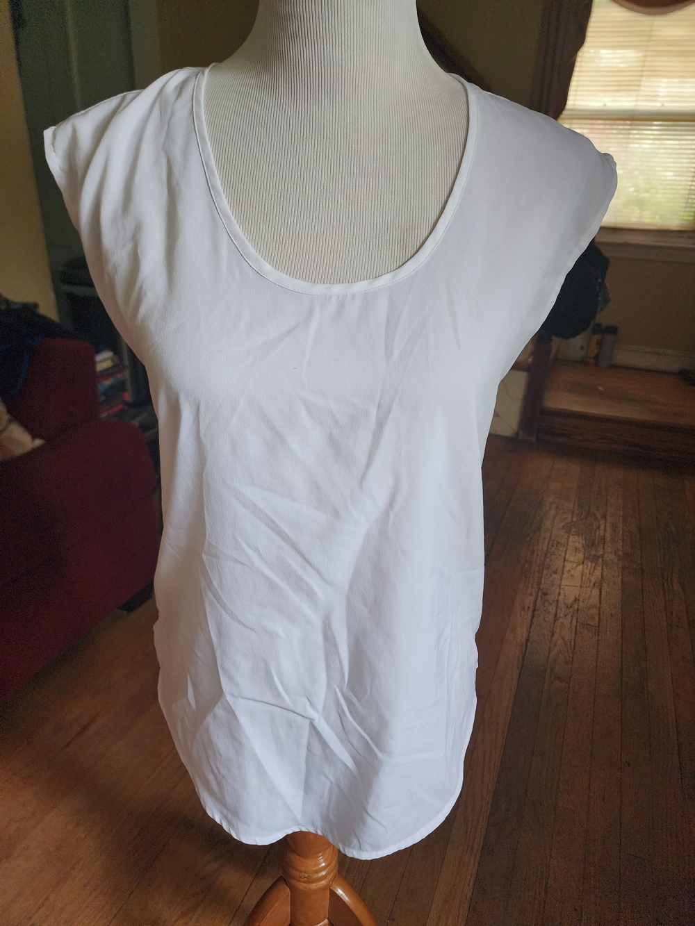 Frenchi White Scoop Neck Tank Top